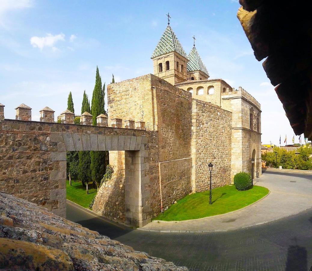 Vila Casa De Bisagra Toledo Exteriér fotografie